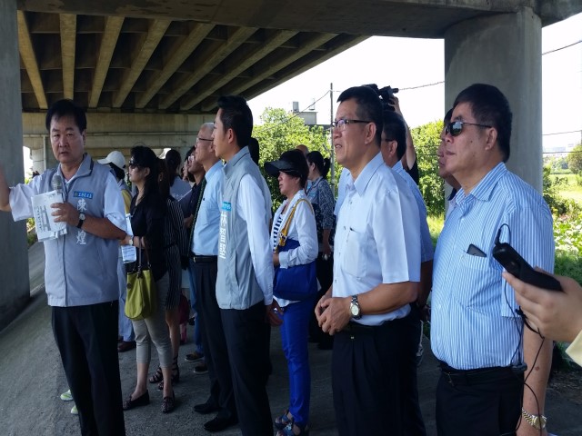 第一天，6月17日，考察新竹縣、市跨越頭前溪替代道路工程規劃案