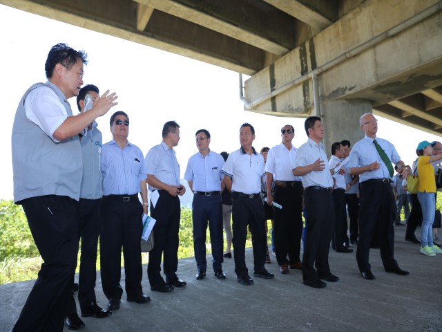 第一天，6月17日，考察新竹縣、市跨越頭前溪替代道路工程規劃案