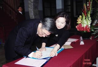 市議員賀玉燕就職典禮4.jpg