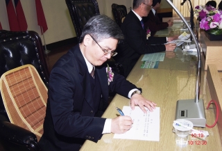 市議員賀玉燕就職典禮7.jpg