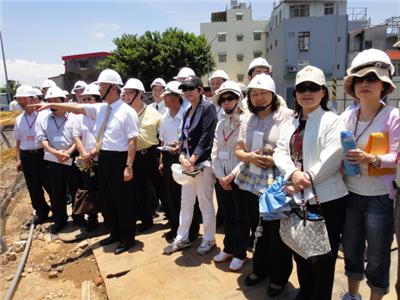 第三天(614，星期二) 考察項目為世博台灣館工程進度及開館營運作業規劃情形2.jpg