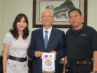謝議長接見國際獅子會300G1區總監張鎮榮及幹部5.jpg