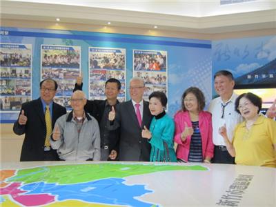 議事大樓整修完工 歷屆議員回娘家23.jpg